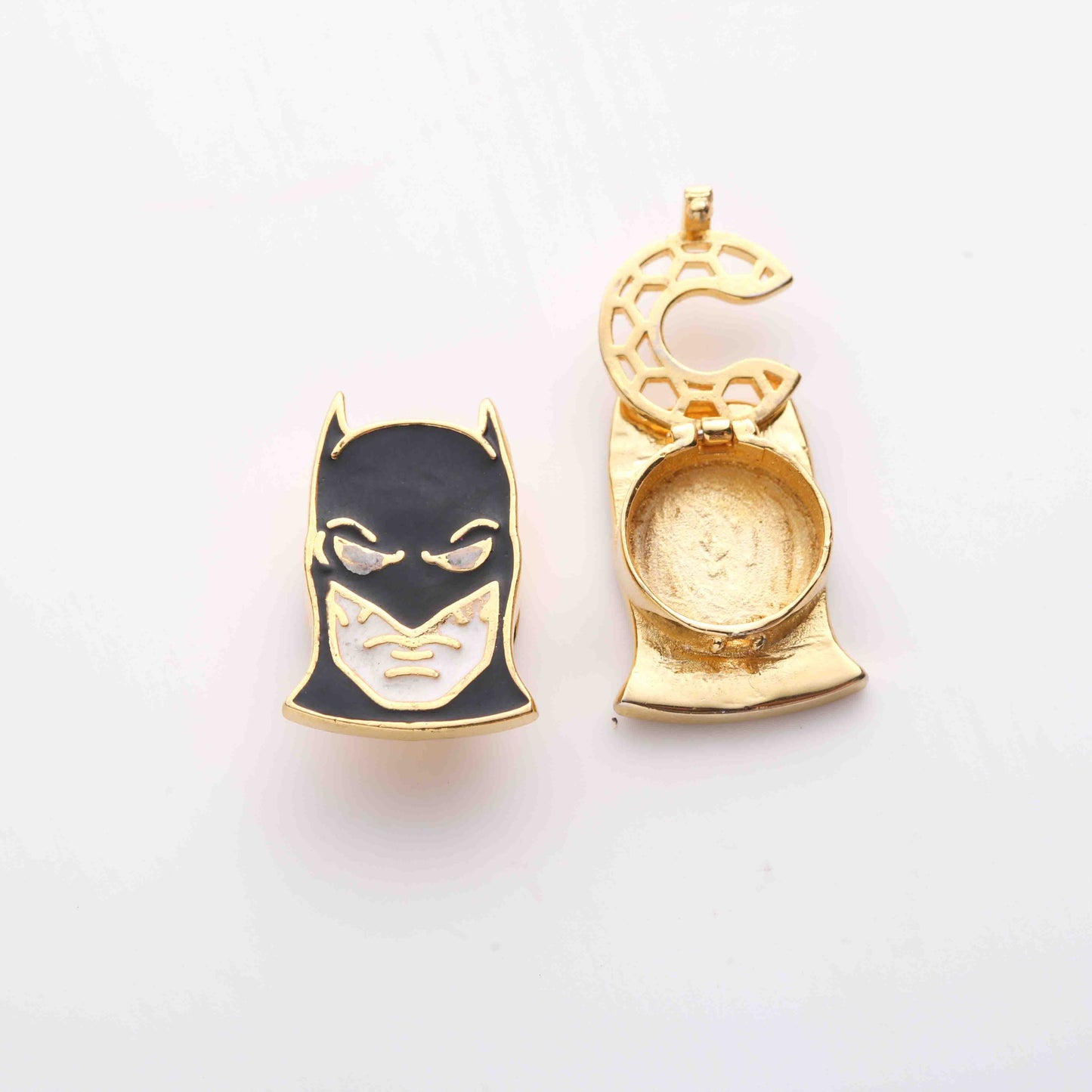 Batman Button Case